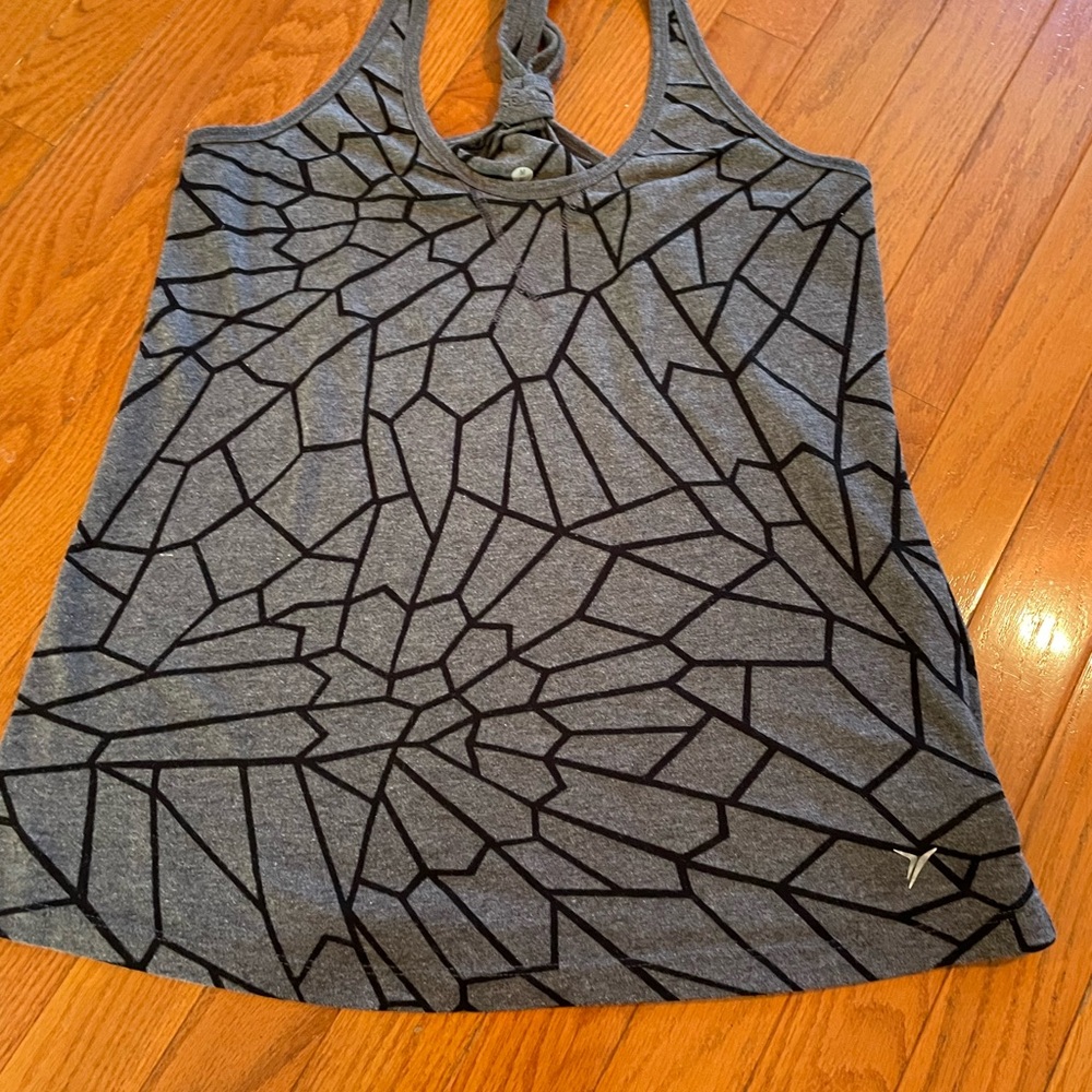 Old navy black and gray top